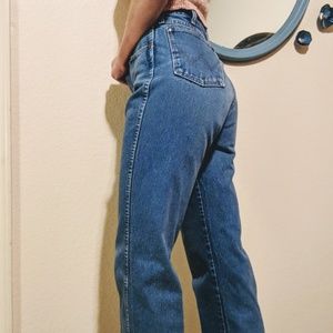 VTG Wranglers, SUPER high-rise, mom jeans